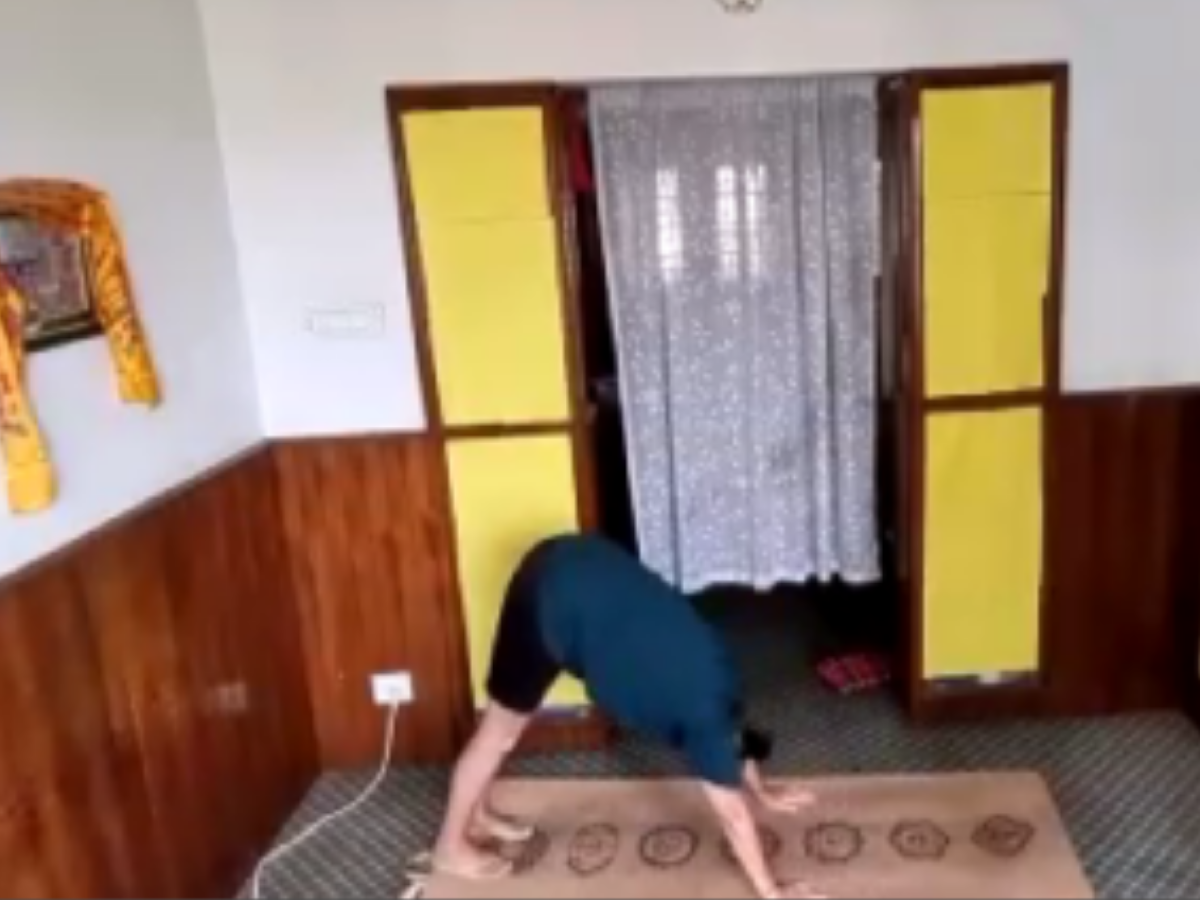 Vivência espiritual de yoga online